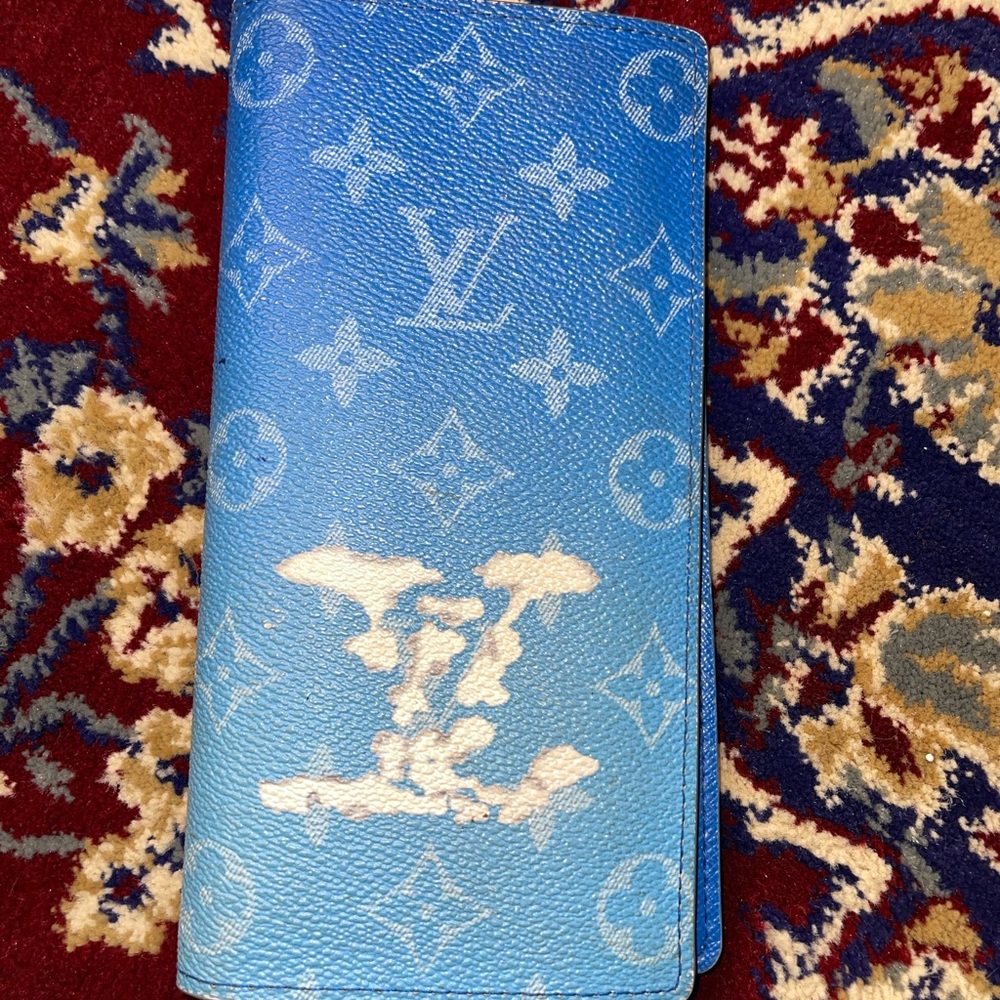 LOUIS VUITTON BLUE CLOUDS WALLET